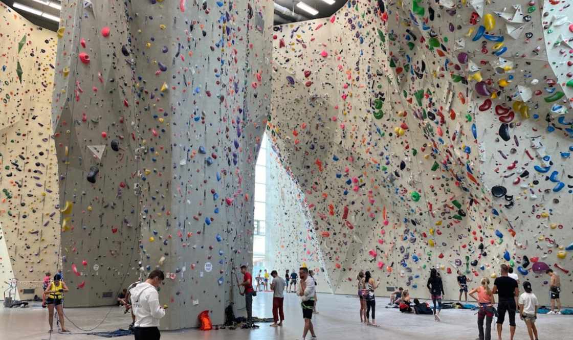 Indoor lead area at Kletterzentrum Innsbruck