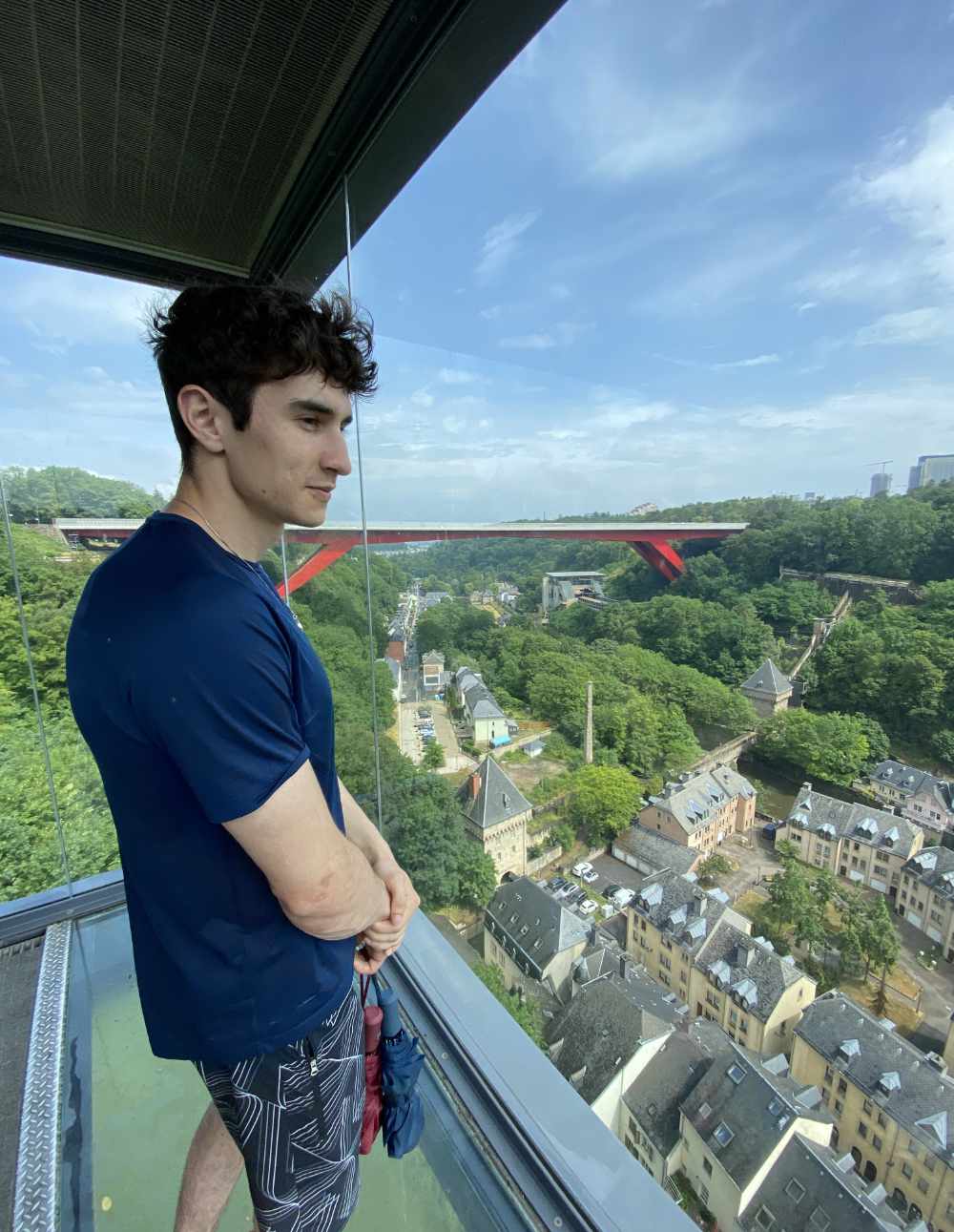 Man at the top of the Pfaffenthal Panoramic Elevator