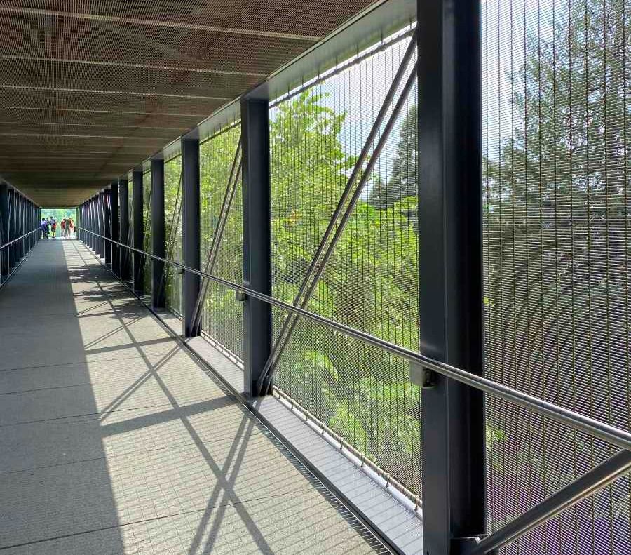 The hallway leading to the panoramic elevator